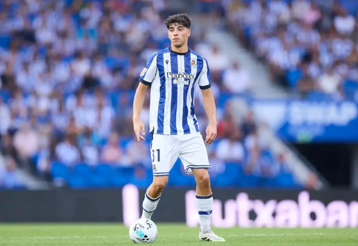 Real Madrid Target €60m Spanish Talent as Potential First Signing Under Jose Mourinho